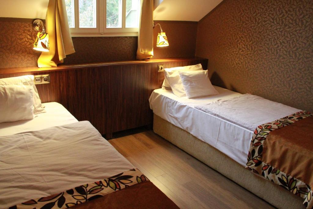 Villa Szekely Leanyfalu Ruang foto